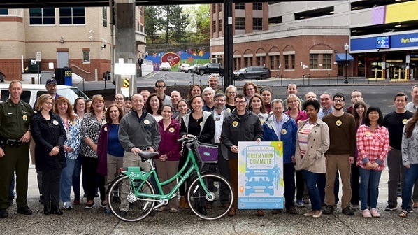 Group of Green Your Commute Day participants from 2019