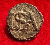 Colonial uniform button