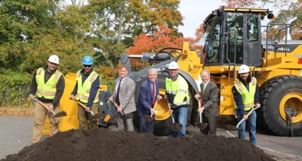 Suffolk County officials at sewer project groundbreaking