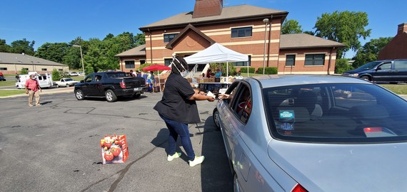 Councilwoman Gadsden spearheaded several food drives and a Wi-Fi project at the Recreation/Senior Center.