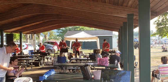 Tuesday's NNO event featured live music 