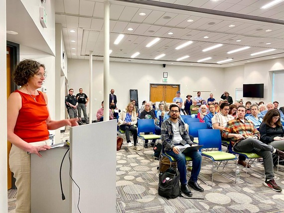 County Executive Opposes Utility Rate Hike at Public Service Commission Hearing