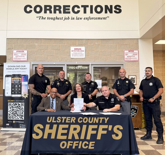 Sheriff's Employees Association Union COntract Signing