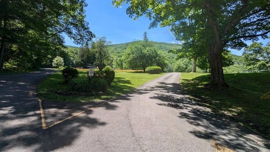 Photo of the Shandaken rail trail