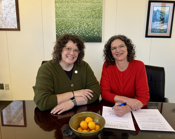 Legislator Sperry and Executive Metzger sign Resolution 580 establishing a new lending program for farmers