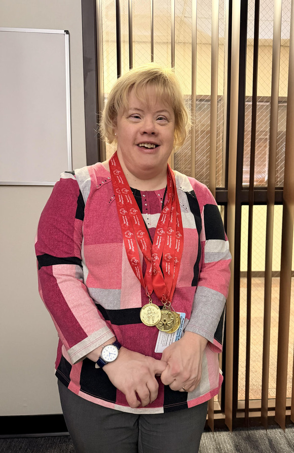 Jenny Three Gold-Medal Winner