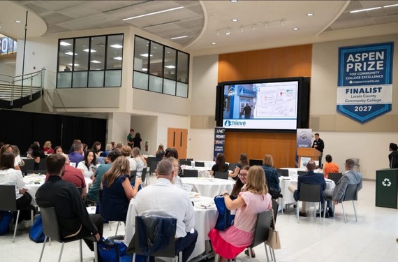 Lorain County Chamber of Commerce New Teacher Luncheon 1
