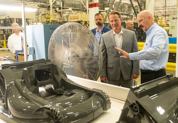 Lt. Governor Husted visits Chemitec