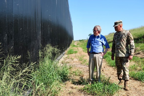 Governor DeWine travels to Southern Texas border