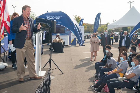 Lt Governor Husted speaks to students at Columbus State Community College.