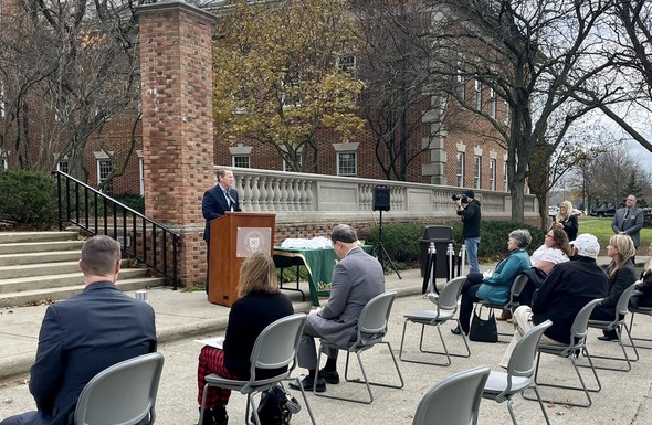 Lt. Governor Husted visits Shelby to announce a new telecommunications tower technician program.