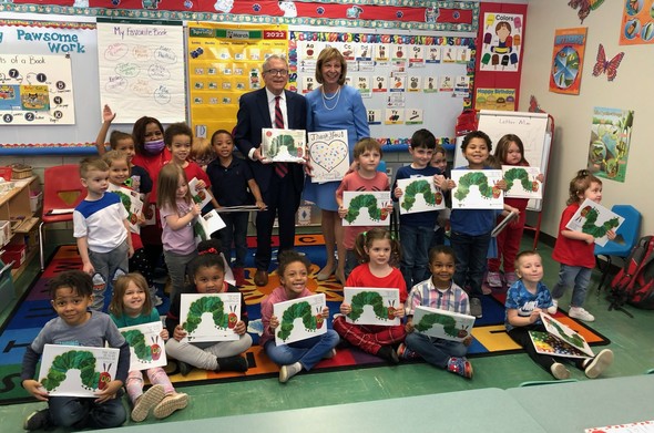 First Lady DeWine read an Imagination Library book to preschool children in the St. Anthony?s Head Start program. ?