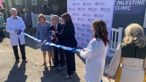 Clinic ribbon cutting