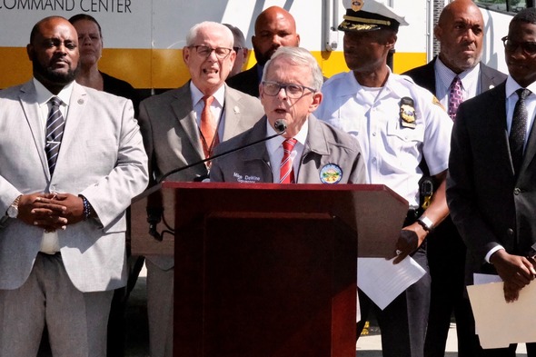 DeWine joins Cleveland officials to combat crime