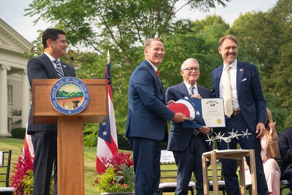 Governor DeWine attends Joby Aviation announcement 