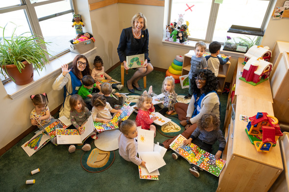 Ohio First Lady Fran DeWine with Preschool Students at Wright-Patterson Air Force Base 