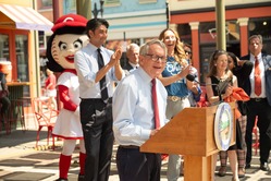 Governor DeWine visits Findlay Market in Cincinnati for Tourism Day