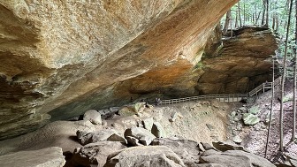 photo of Hocking Hills State Park