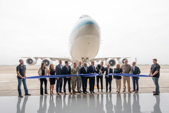 Sierra Nevada ribbon cutting