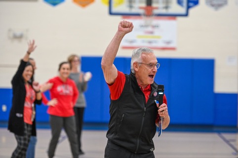 Lt. Governor Tressel  at Kidder Elementary school getting students excited about the Team Tressel Fitness Challenge.