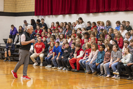 Lt. Governor Tressel speaking to Wiggin Street Elementary students.