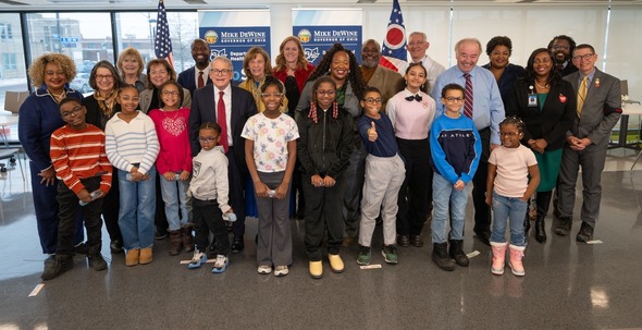 Governor and First Lady DeWine pictured with students and community leaders at Campus International. 