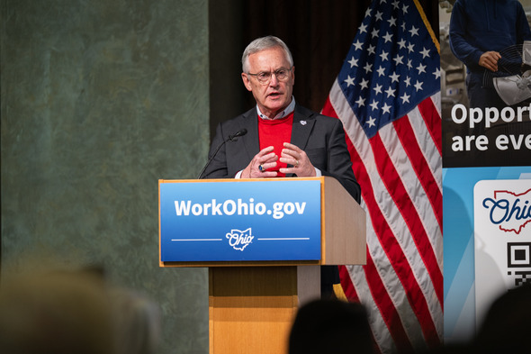lt governor tressel speaking at a podium