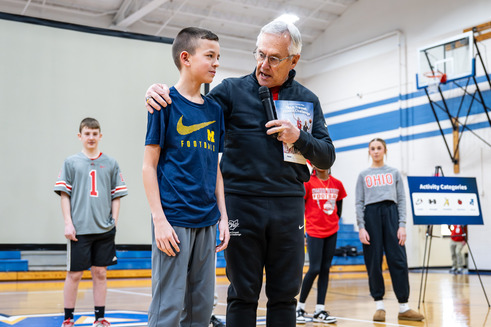 lt governor tressel with student at gallia academy middle school