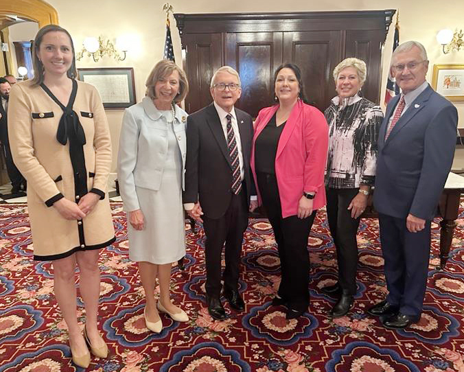 Laurel with Governor