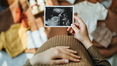 expecting mother