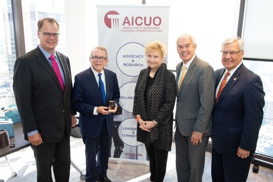 Governor DeWine receives AICUO Award