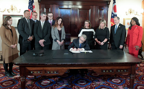 Senate Bill 5 bill signing