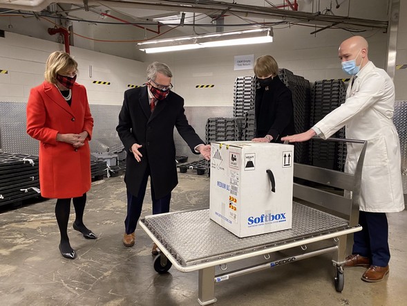 Governor DeWine and First Lady Fran DeWine greet the first vaccines to arrive in Ohio