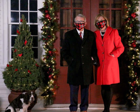 Governor and First Lady DeWine Wish You a Very Merry Christmas!