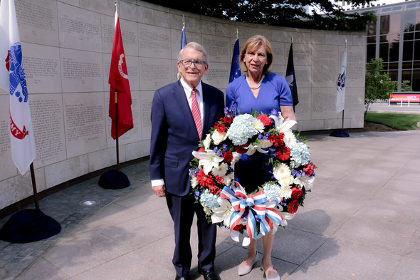 Wreath Laying 