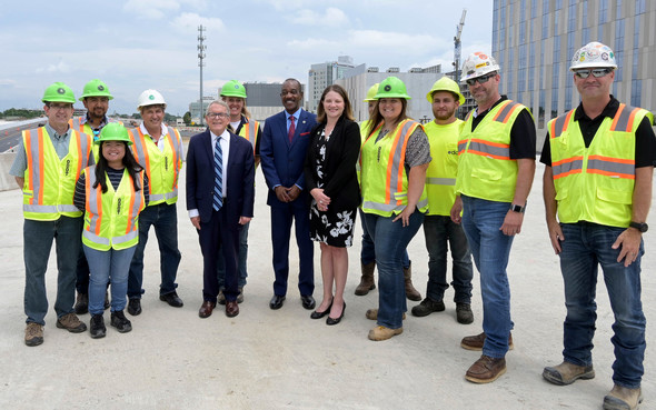 Governor DeWine with ODOT members at the ribbon cutting of new Fulton Street ramp 