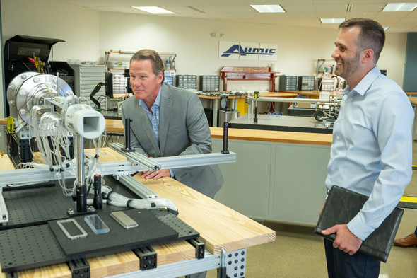 Lt Governor Husted at Ahmic Aerospace LLC