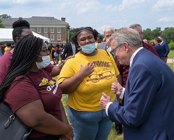 Governor DeWine speaks with several students at Central State's ribbon-cutting ceremony