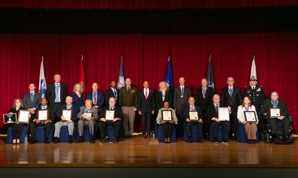 Ohio Veterans Hall of Fame Class of 2025 Honorees pose for a group photo