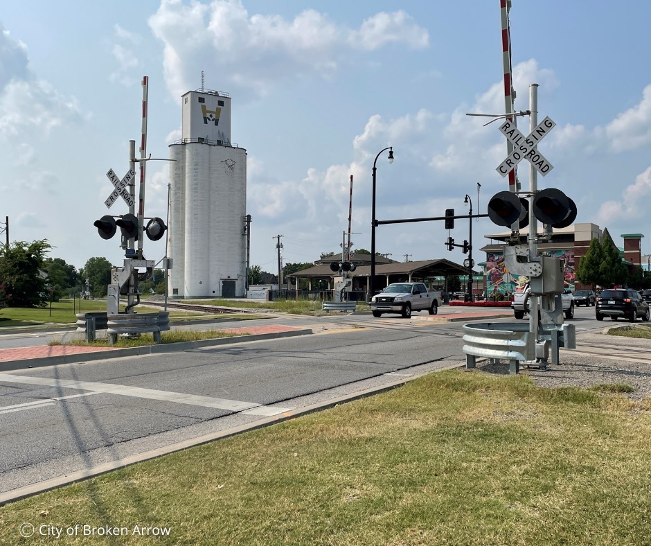 Main Street South Railroad Crossing