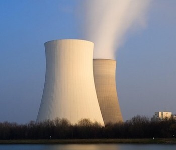 Nuclear cooling towers