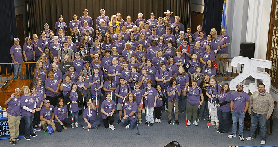 Students and Volunteers posing for a photo.