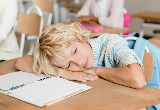 Photo of child unable to pay attention in class