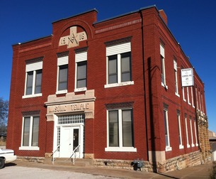The exterior of the Masonic Lodge in Pawnee