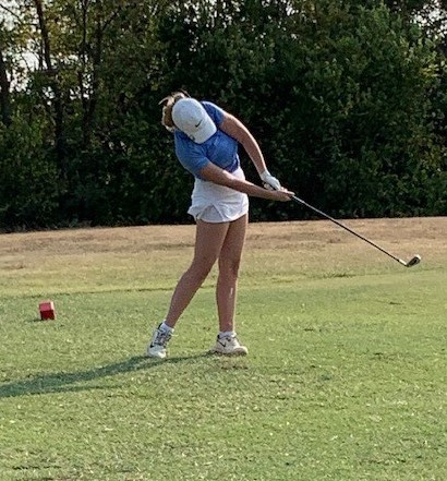Thrive Oct 2021 newsletter Whitney MOore's team family fun day golf tournament