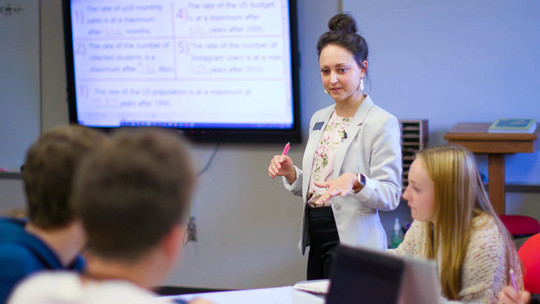 Rebecka Peterson teaching in classroom