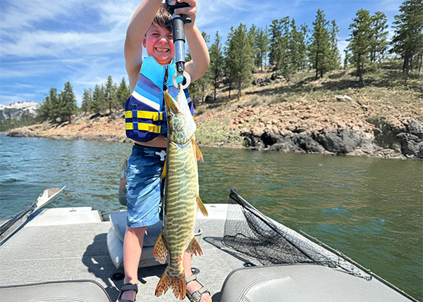 599_cotm_Grayson_Tiger_Muskie.jpg