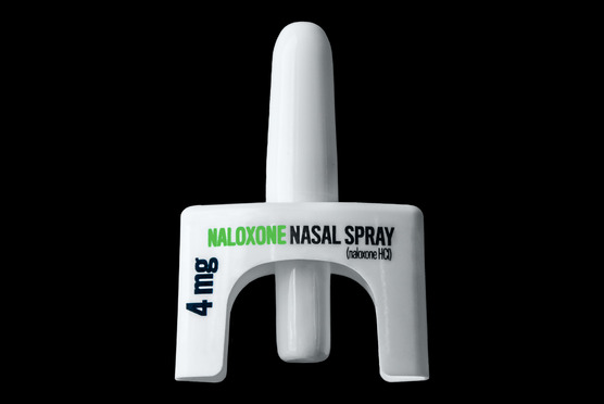 image of a nasal spray bottle of naloxone
