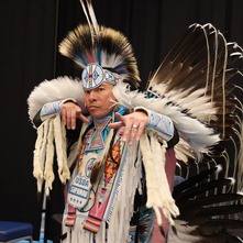 photo of Supaman in traditional regalia