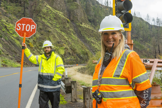 Traffic Workers on 224